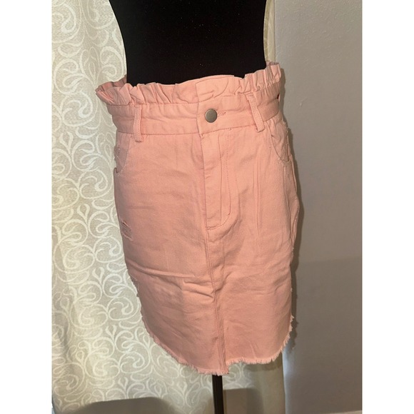 Hayden Los Angeles Dresses & Skirts - Hayden Los Angeles Pink Paperbag Waist Distressed Denim Mini Skirt L NEW
